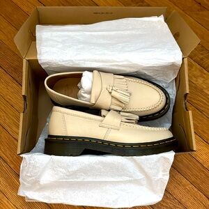 Dr. Martens Adrian loafer